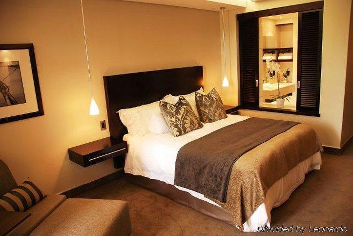 The Fairway Hotel, Spa & Golf Resort Randburg Exterior foto