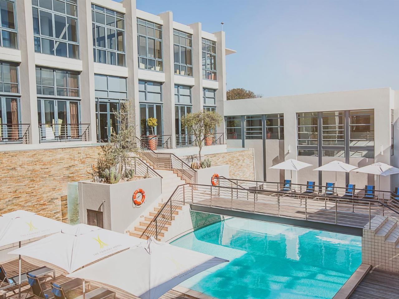The Fairway Hotel, Spa & Golf Resort Randburg Exterior foto