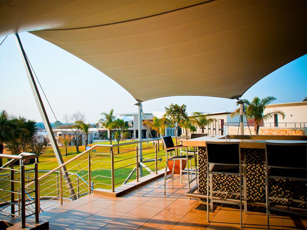 The Fairway Hotel, Spa & Golf Resort Randburg Exterior foto