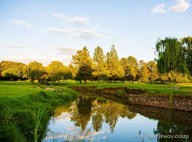 The Fairway Hotel, Spa & Golf Resort Randburg Exterior foto